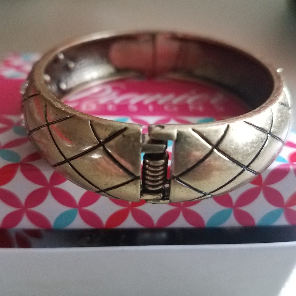 Bangle Bracelet - Picture 3 of 4